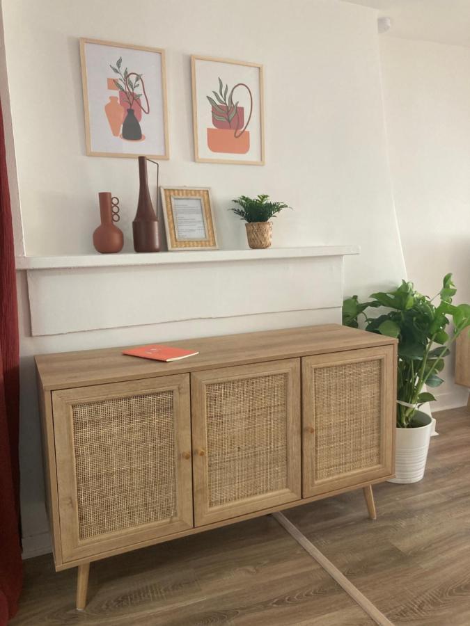Le Terracotta - Joli Duplex Centre Ville แชร์บูร์ก อ็อง กงต็องแต็ง ภายนอก รูปภาพ